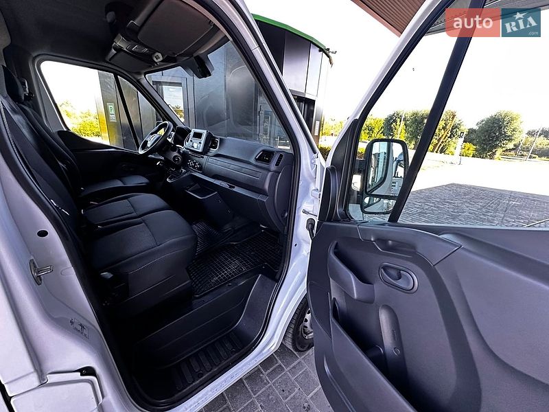 Вантажний фургон Renault Master 2024 в Ковелі