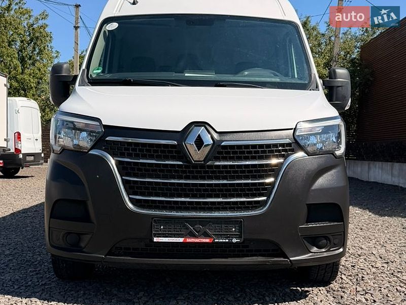 Грузовой фургон Renault Master 2022 в Луцке