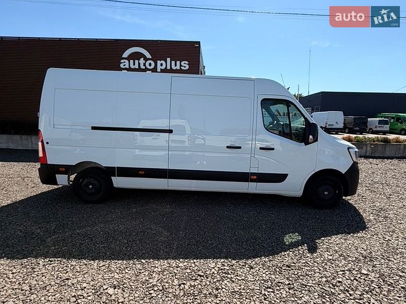 Грузовой фургон Renault Master 2022 в Луцке