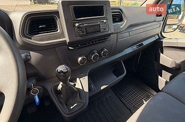 Грузовой фургон Renault Master 2022 в Луцке