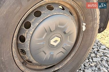Грузовой фургон Renault Master 2022 в Луцке