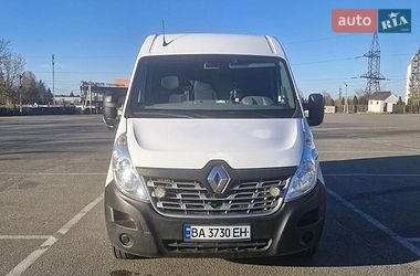 Грузопассажирский фургон Renault Master 2015 в Киеве