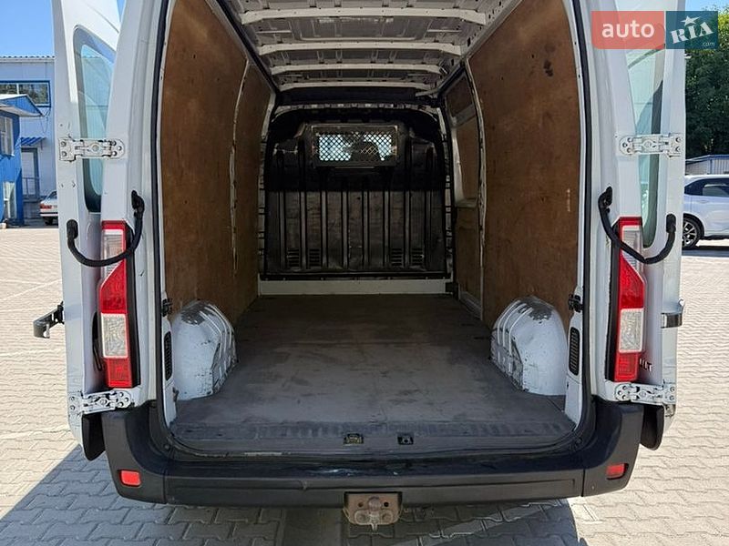 Грузовой фургон Renault Master 2013 в Хмельницком