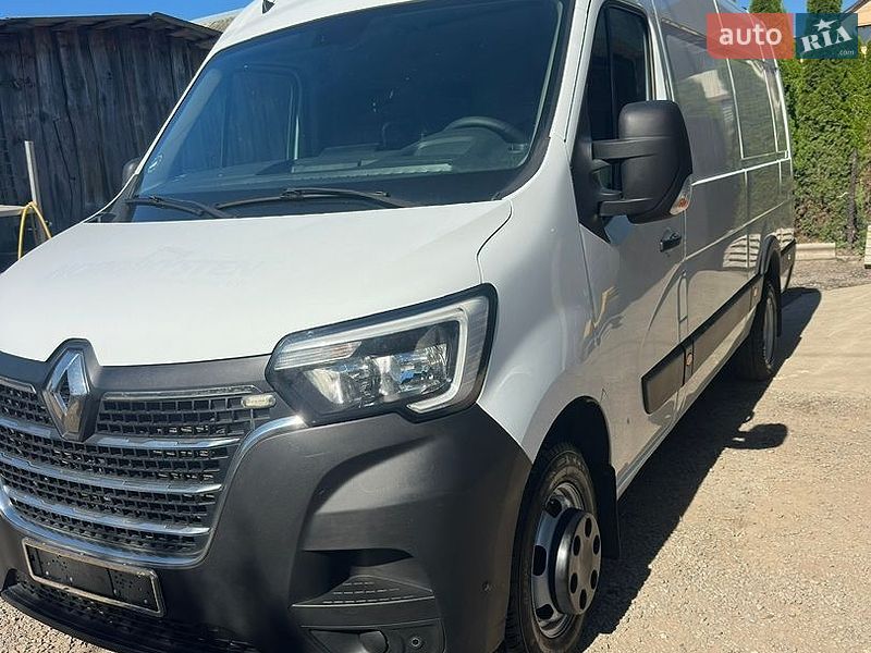 Грузовой фургон Renault Master 2020 в Львове