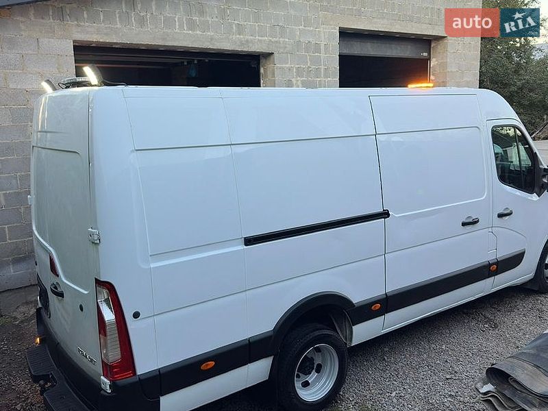 Грузовой фургон Renault Master 2020 в Львове