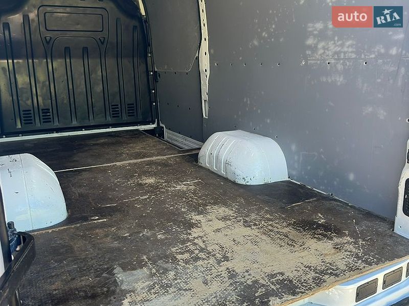 Грузовой фургон Renault Master 2020 в Львове
