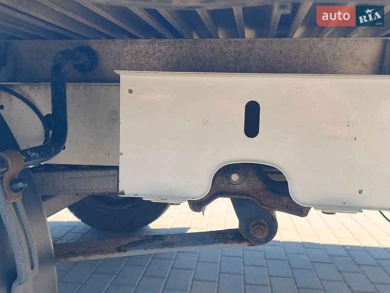 Автовоз Renault Master 2017 в Каменец-Подольском