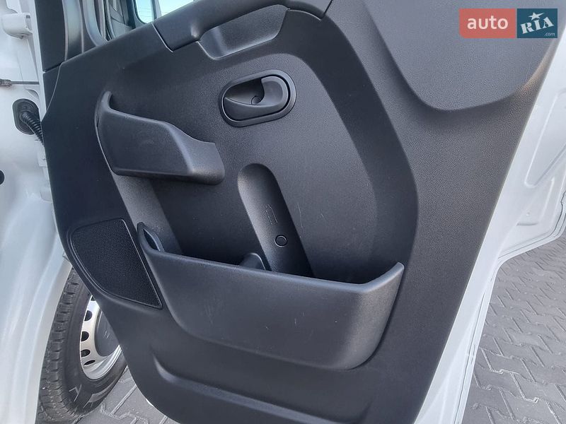 Вантажний фургон Renault Master 2022 в Бердичеві
