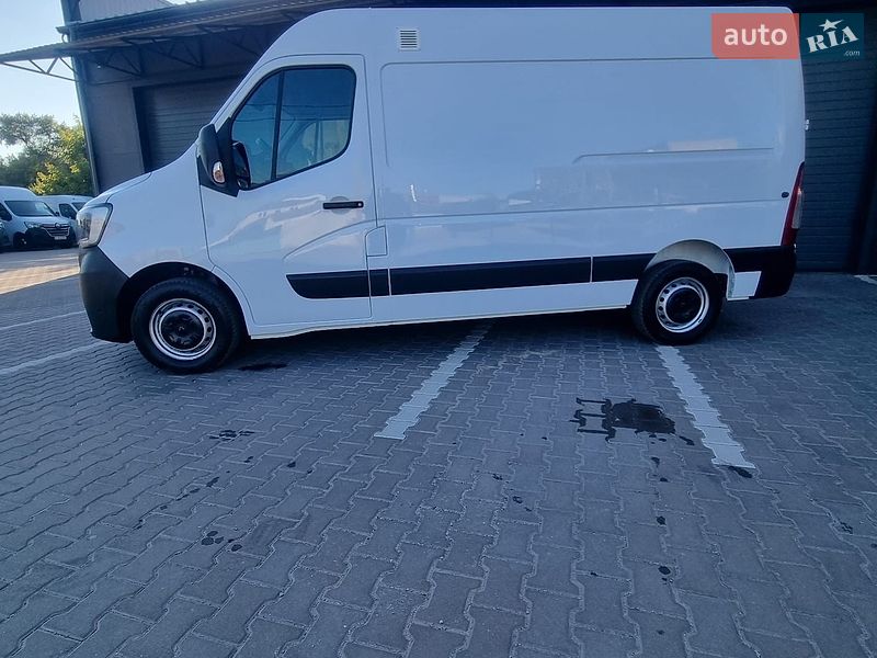 Вантажний фургон Renault Master 2022 в Бердичеві