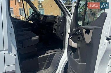 Грузовой фургон Renault Master 2016 в Киеве