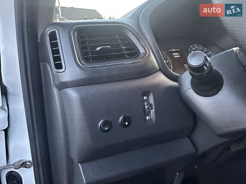 Борт Renault Master 2022 в Луцьку