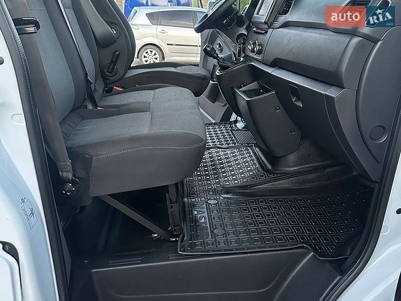 Борт Renault Master 2022 в Луцьку