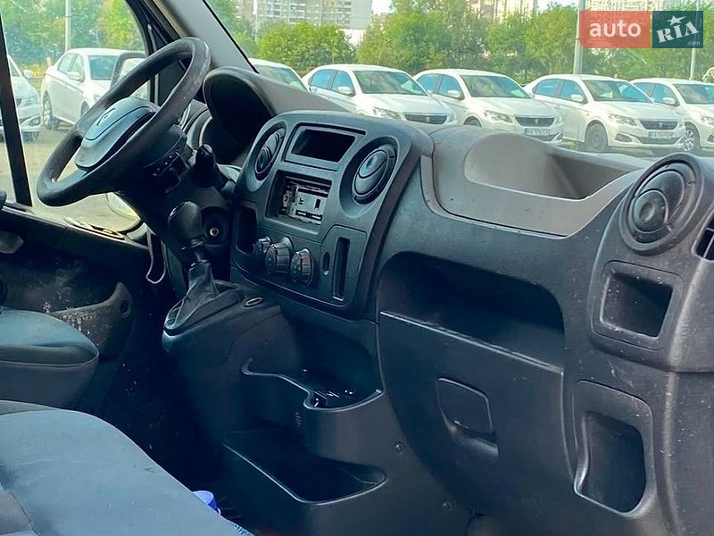 Автовоз Renault Master 2015 в Києві