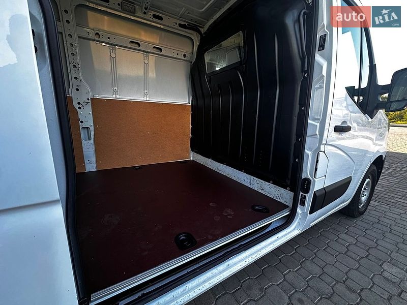 Вантажний фургон Renault Master 2023 в Ковелі