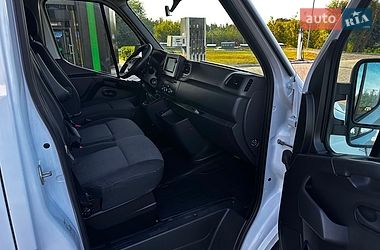 Вантажний фургон Renault Master 2023 в Ковелі