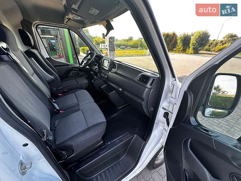 Вантажний фургон Renault Master 2023 в Ковелі