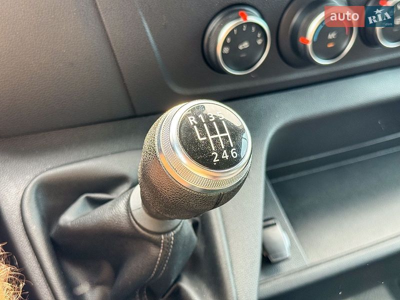 Грузовой фургон Renault Master 2021 в Ровно