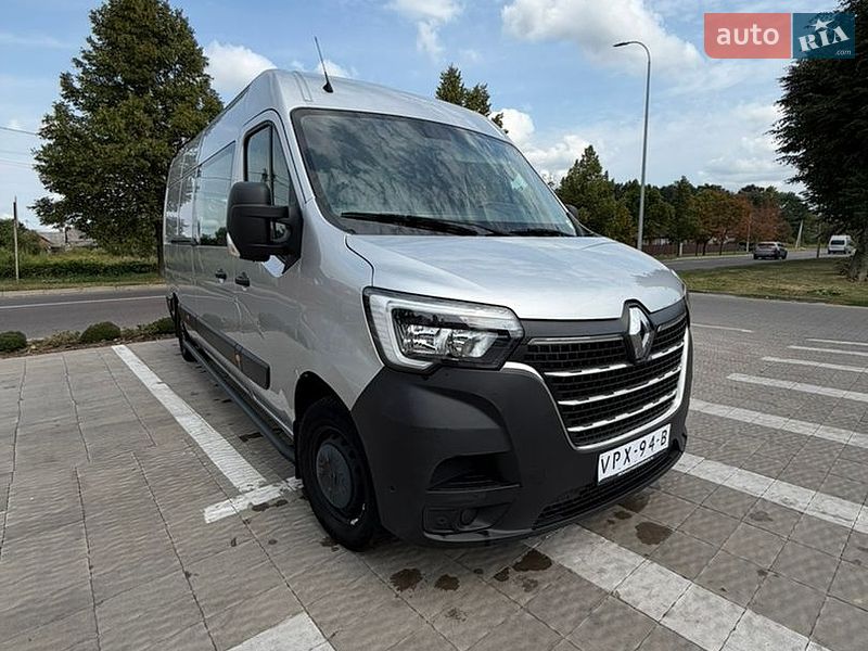 Грузовой фургон Renault Master 2022 в Луцке
