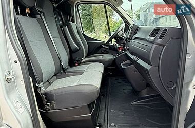 Грузовой фургон Renault Master 2022 в Луцке