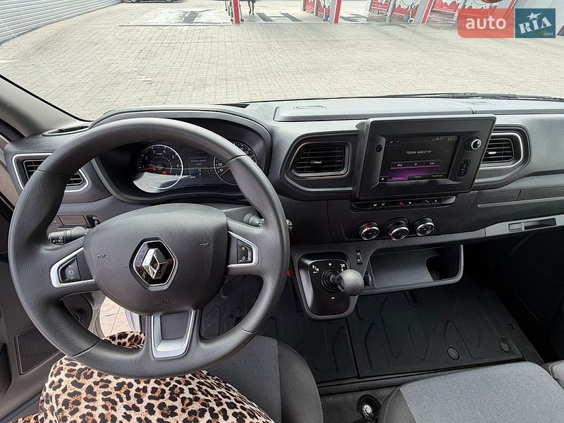 Грузовой фургон Renault Master 2022 в Луцке