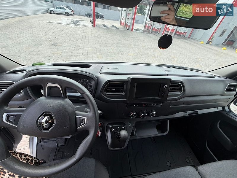 Грузовой фургон Renault Master 2022 в Луцке