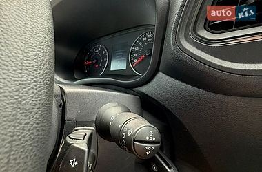 Грузовой фургон Renault Master 2022 в Луцке