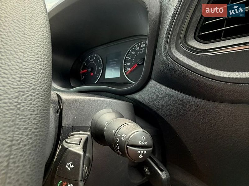Грузовой фургон Renault Master 2022 в Луцке