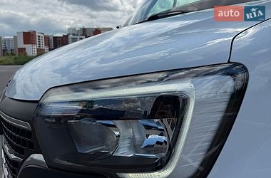 Грузовой фургон Renault Master 2022 в Луцке