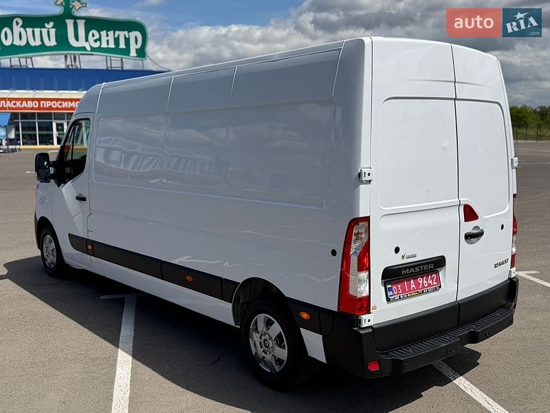 Грузовой фургон Renault Master 2022 в Луцке