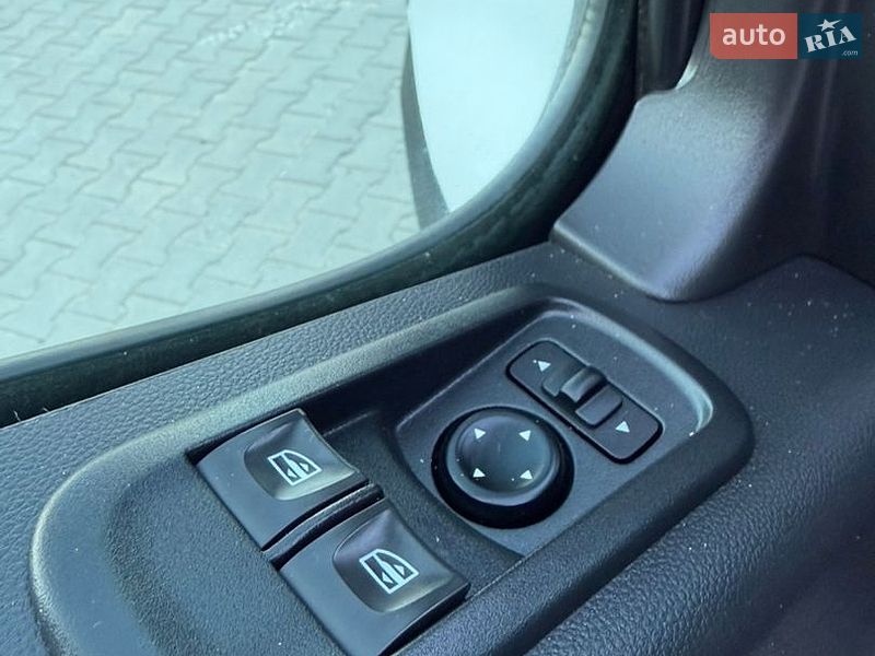 Вантажний фургон Renault Master 2021 в Луцьку