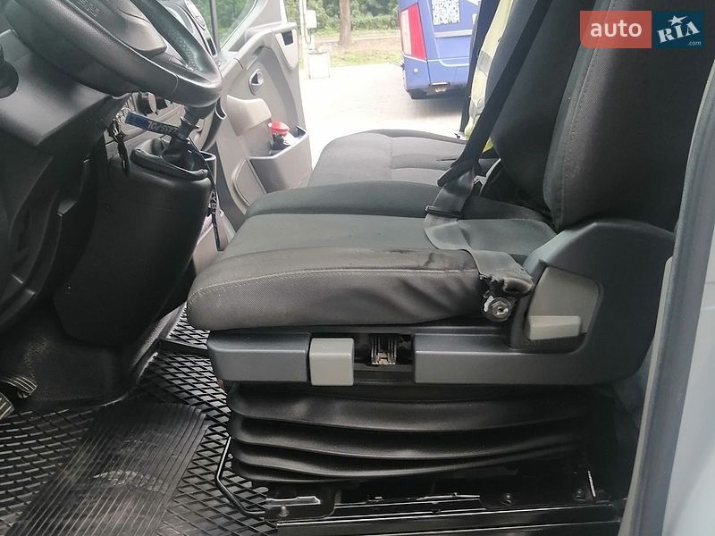 Микроавтобус грузовой (до 3,5т) Renault Master 2015 в Дрогобыче фото 13 Микроавтобус грузовой (до 3,5т) Renault Master 2015 в Дрогобыче