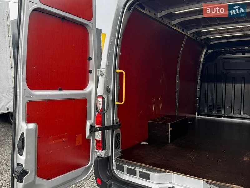 Вантажний фургон Renault Master 2021 в Ковелі