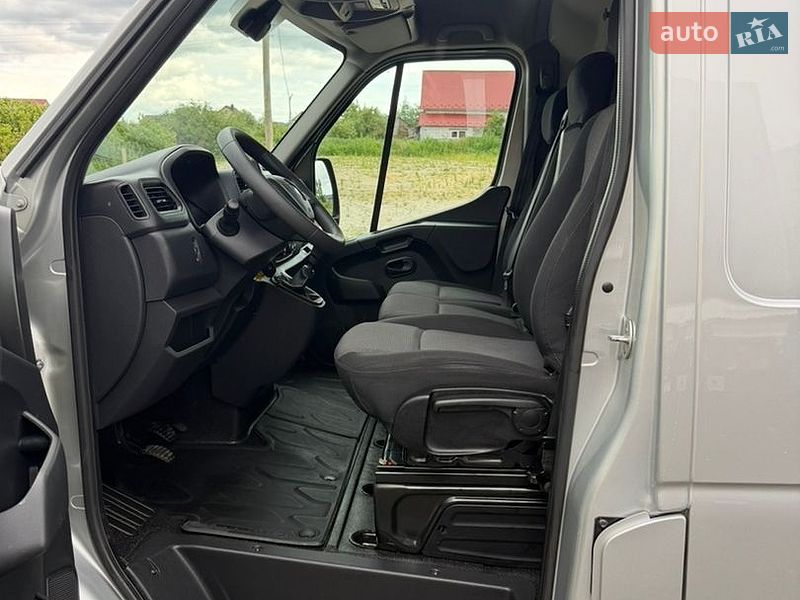 Вантажний фургон Renault Master 2021 в Ковелі