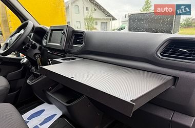 Вантажний фургон Renault Master 2021 в Ковелі