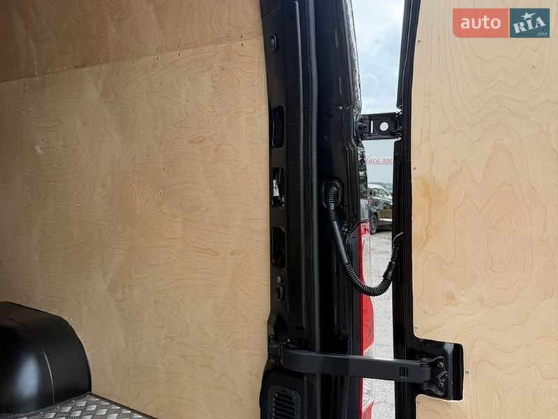 Грузовой фургон Renault Master 2015 в Дубно фото 29 Грузовой фургон Renault Master 2015 в Дубно