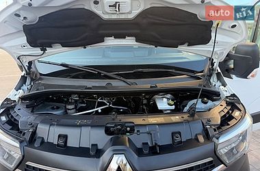Вантажний фургон Renault Master 2023 в Дубні