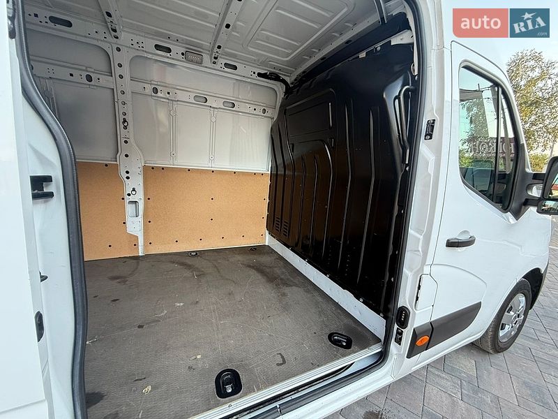 Вантажний фургон Renault Master 2022 в Дубні фото 15 Вантажний фургон Renault Master 2022 в Дубні