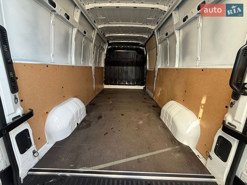 Вантажний фургон Renault Master 2022 в Дубні фото 16 Вантажний фургон Renault Master 2022 в Дубні