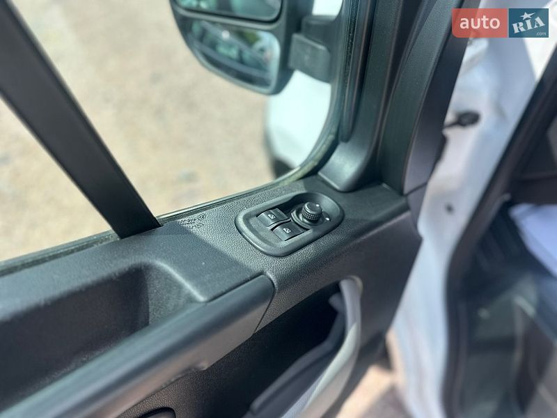 Грузовой фургон Renault Master 2018 в Ровно