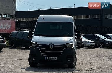Вантажопасажирський фургон Renault Master 2020 в Львові