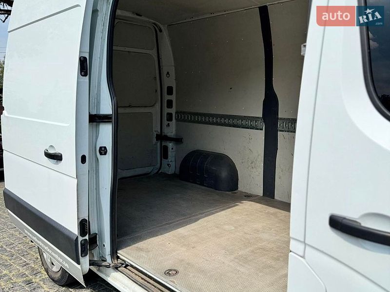 Грузовой фургон Renault Master 2015 в Фастове