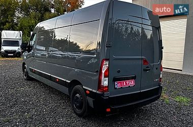 Вантажний фургон Renault Master 2022 в Бучі