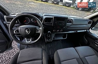 Вантажний фургон Renault Master 2022 в Бучі