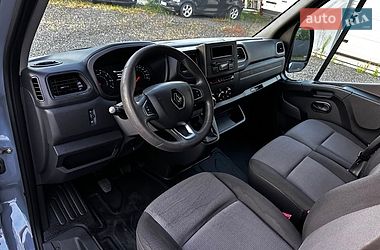 Вантажний фургон Renault Master 2022 в Бучі