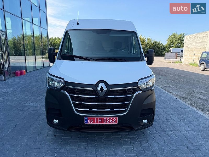 Грузовой фургон Renault Master 2022 в Тернополе