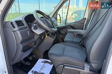 Грузовой фургон Renault Master 2022 в Тернополе