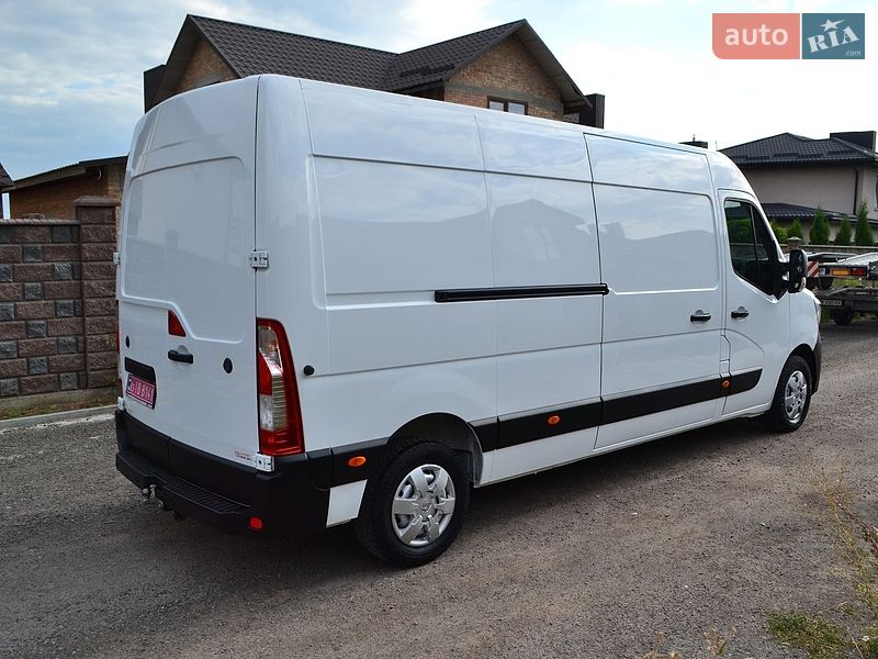 Грузовой фургон Renault Master 2022 в Ровно