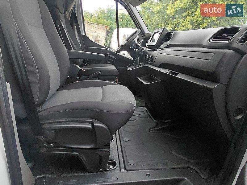 Тентований Renault Master 2022 в Ковелі