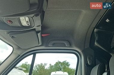 Вантажний фургон Renault Master 2015 в Бартатові