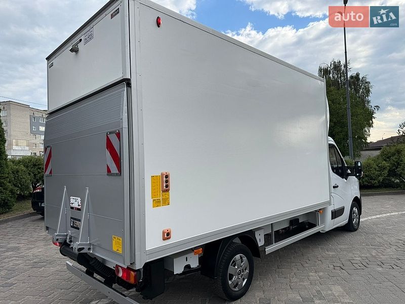 Вантажний фургон Renault Master 2021 в Дубні